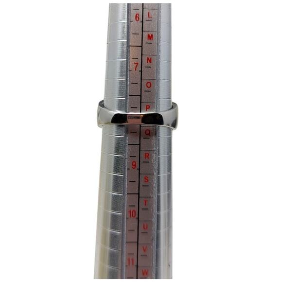 EA Sterling Silver (.925) Princess Cut CZ Channel Band Ring – 4.99g - Picture 6 of 6